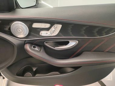 Mercedes-Benz C-класс AMG 2018 года, 98 363 км - вид 16