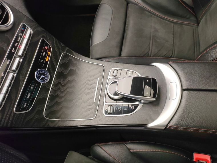 Mercedes-Benz C-класс AMG 2018 года, 98 363 км - вид 13