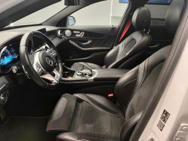 Mercedes-Benz C-класс AMG 2018 года, 98 363 км - вид 19