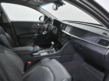 KIA Optima 2019 года, 55 529 км - вид 26