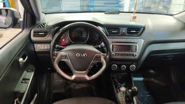 Kia Rio 2015 года, 223 089 км - вид 5