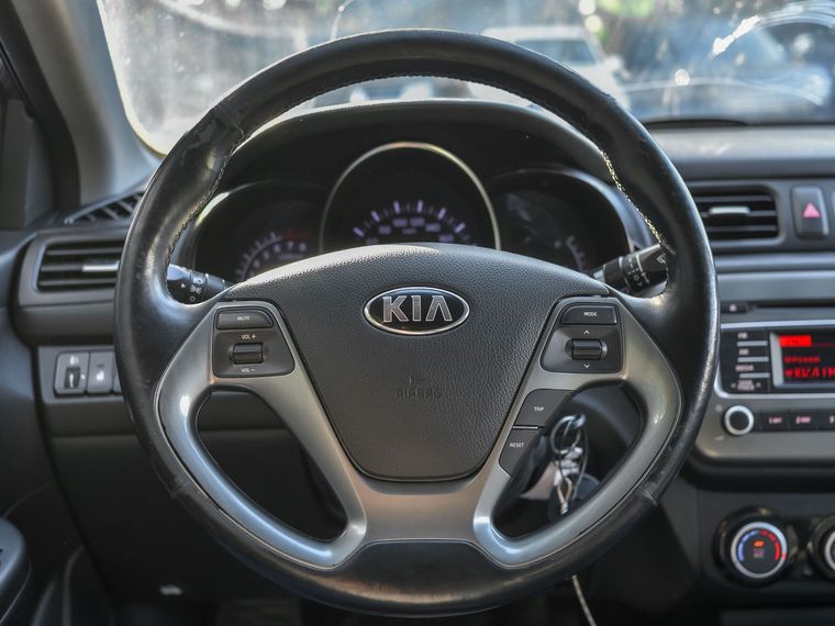 Kia Rio 2015 года, 223 089 км - вид 6