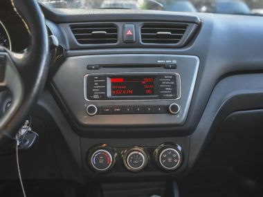 Kia Rio 2015 года, 223 089 км - вид 7