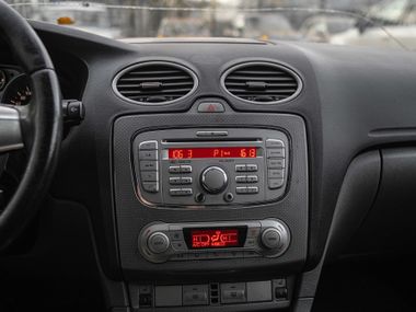 Ford Focus 2009 года, 244 240 км - вид 6