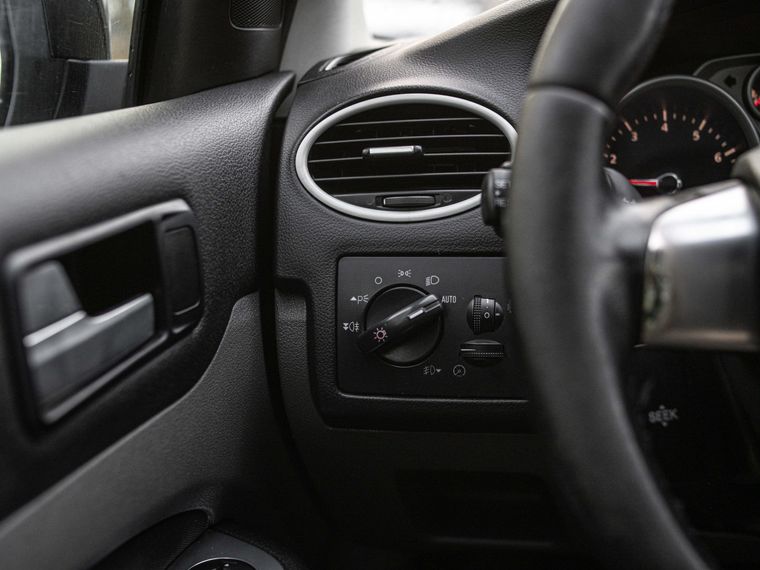 Ford Focus 2009 года, 244 240 км - вид 8