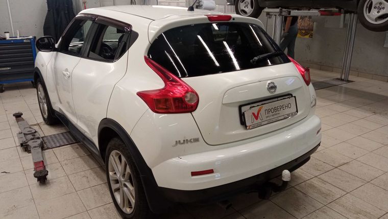 Nissan Juke 2011 года, 173 479 км - вид 3