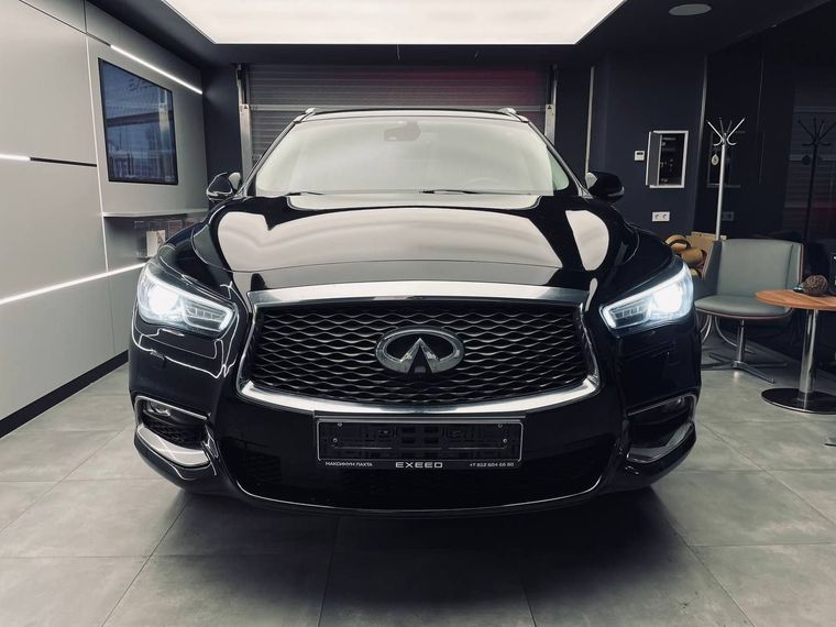 Infiniti QX60 2017 года, 145 132 км - вид 3