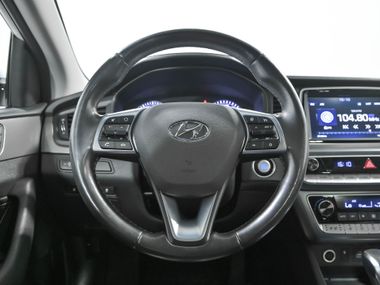 Hyundai Sonata 2017 года, 135 770 км - вид 9