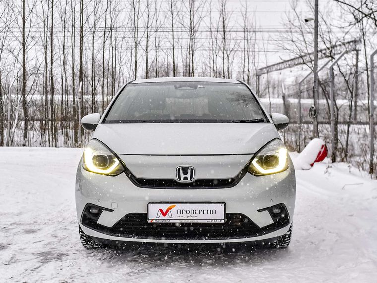 Honda Fit 2020 года, 66 000 км - вид 3