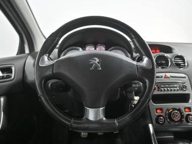 Peugeot 308 2011 года, 164 785 км - вид 9