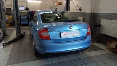 Skoda Rapid 2017 года, 115 000 км - вид 4