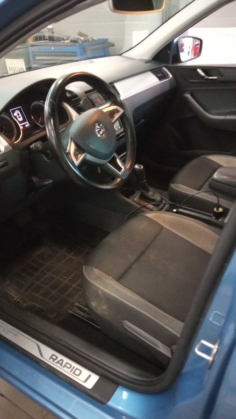 Skoda Rapid 2017 года, 115 000 км - вид 5
