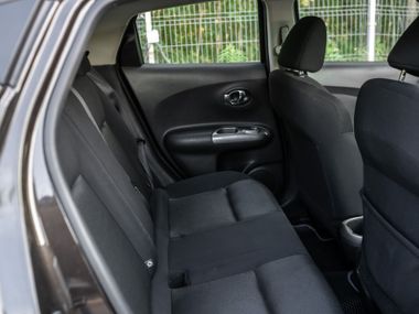 Nissan Juke 2013 года, 187 000 км - вид 10