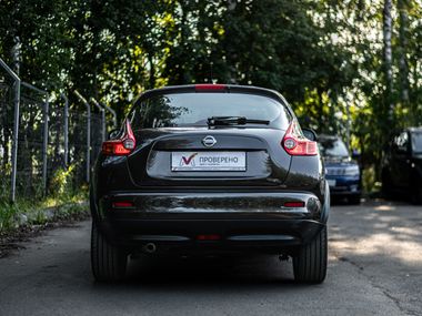 Nissan Juke 2013 года, 187 000 км - вид 4