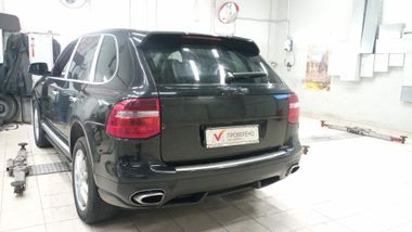 Porsche Cayenne 2009 года, 446 630 км - вид 4