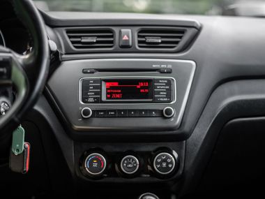 KIA Rio 2017 года, 95 317 км - вид 7