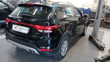 KIA Rio X-Line 2019 года, 138 965 км - вид 3