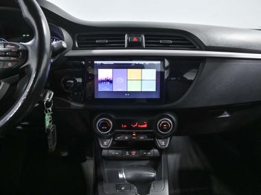 KIA Rio 2019 года, 85 114 км - вид 10