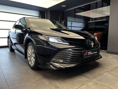 Toyota Camry 2021 года, 62 376 км - вид 3