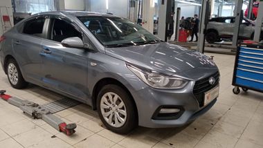 Hyundai Solaris 2018 года, 119 306 км - вид 3