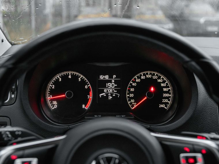 Volkswagen Polo 2018 года, 185 578 км - вид 5