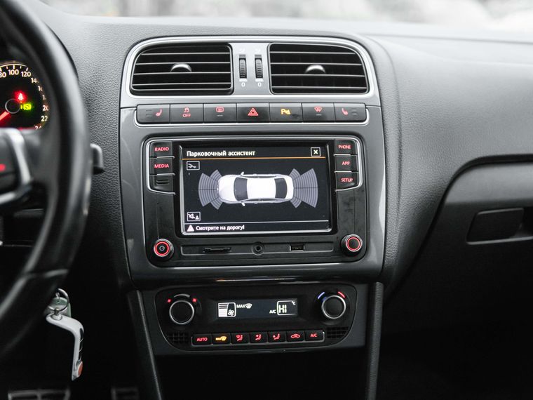 Volkswagen Polo 2018 года, 185 578 км - вид 8