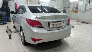 Hyundai Solaris 2015 года, 167 700 км - вид 4