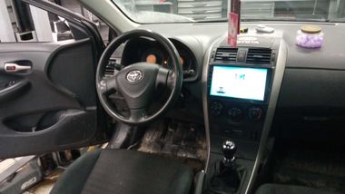 Toyota Corolla 2008 года, 283 281 км - вид 5