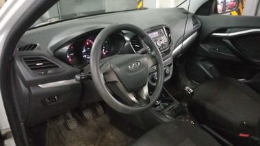 ВАЗ (LADA) Vesta 2017 года, 102 500 км - вид 5