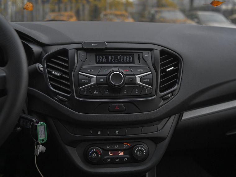 ВАЗ (LADA) Vesta 2017 года, 102 500 км - вид 7 ВАЗ (LADA) Vesta 2017 года, 102 500 км - вид 7