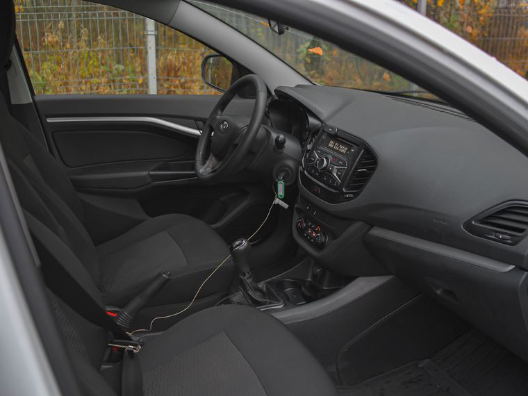 ВАЗ (LADA) Vesta 2017 года, 102 500 км - вид 11 ВАЗ (LADA) Vesta 2017 года, 102 500 км - вид 11