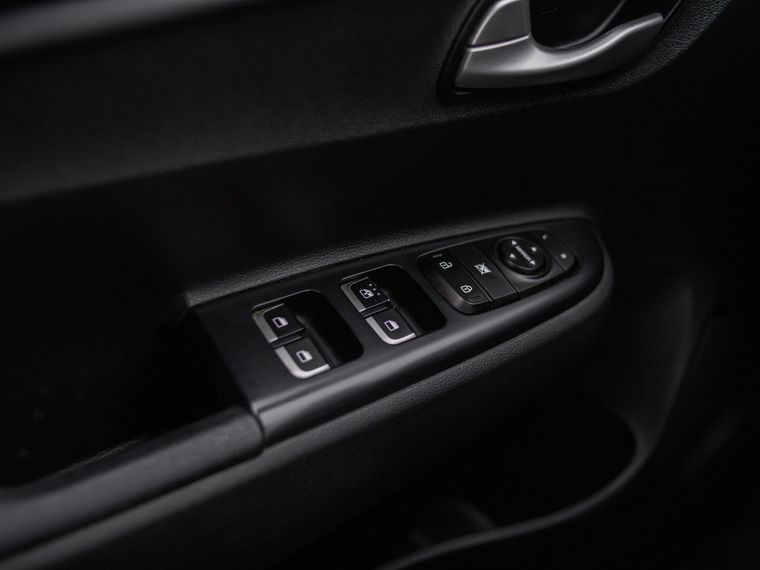 KIA Rio 2018 года, 162 198 км - вид 10