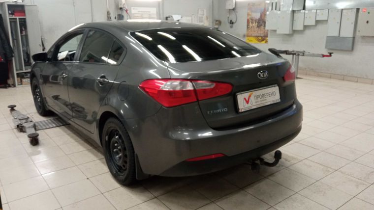 KIA Cerato 2013 года, 215 056 км - вид 4