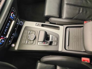Audi Q5 2018 года, 62 204 км - вид 20