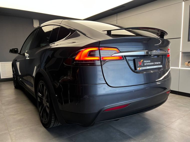 Tesla Model X 2017 года, 68 782 км - вид 6