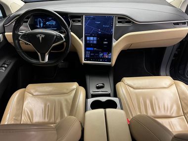 Tesla Model X 2017 года, 68 782 км - вид 8