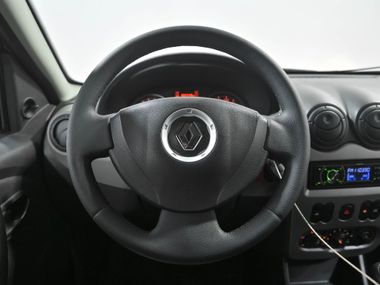 Renault Sandero 2012 года, 167 000 км - вид 9