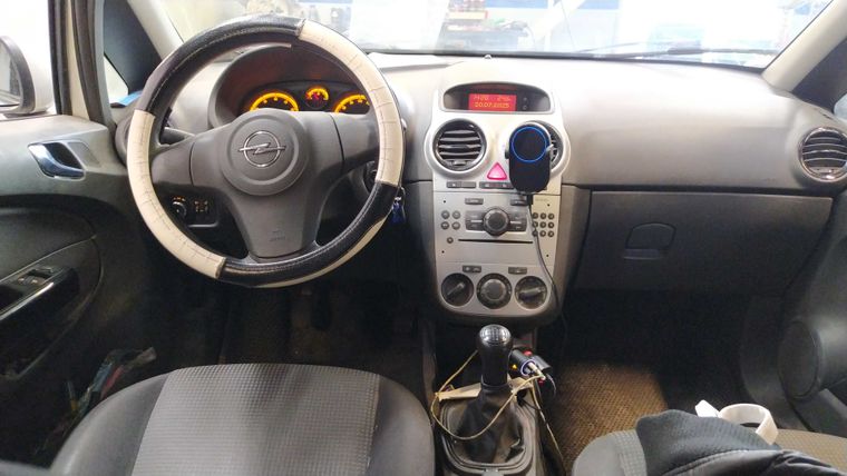 Opel Corsa 2013 года, 281 290 км - вид 3