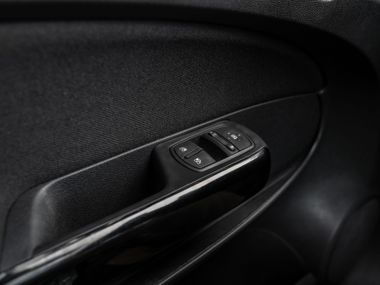 Opel Corsa 2013 года, 281 290 км - вид 9