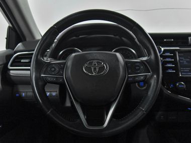 Toyota Camry 2019 года, 186 900 км - вид 11