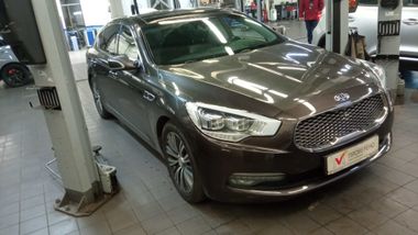 KIA Quoris 2015 года, 139 640 км - вид 3