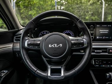 KIA K5 2021 года, 84 910 км - вид 7