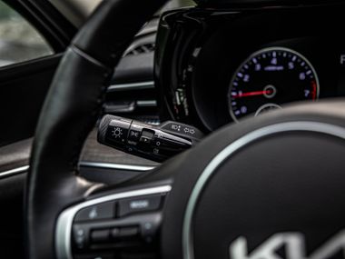 KIA K5 2021 года, 84 910 км - вид 6