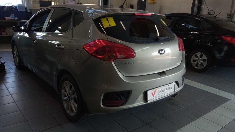 KIA Ceed 2016 года, 117 541 км - вид 4