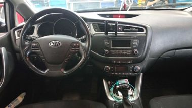 KIA Ceed 2016 года, 117 541 км - вид 5