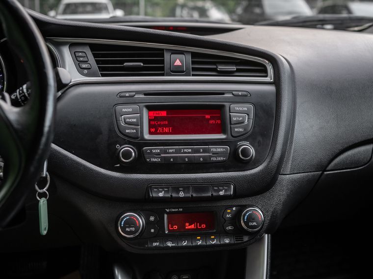 KIA Ceed 2016 года, 117 541 км - вид 7