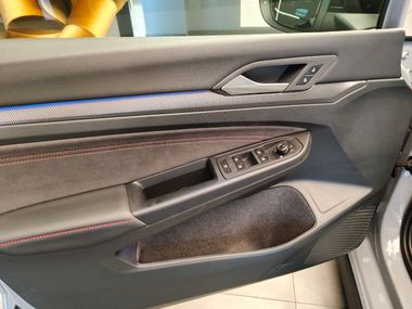 Volkswagen Golf GTI 2025 года, 15 км - вид 17