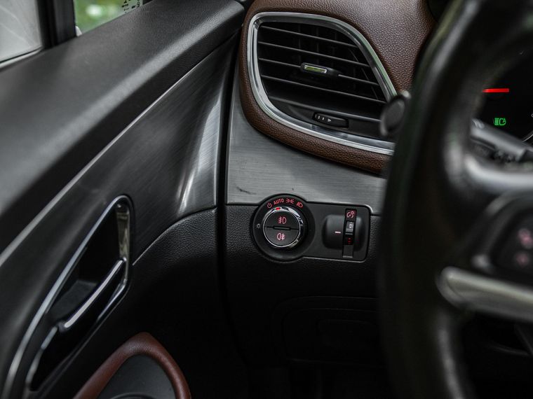 Opel Mokka 2012 года, 183 889 км - вид 12