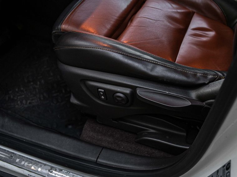 Opel Mokka 2012 года, 183 889 км - вид 13