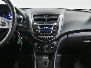 Hyundai Solaris 2015 года, 189 331 км - вид 10